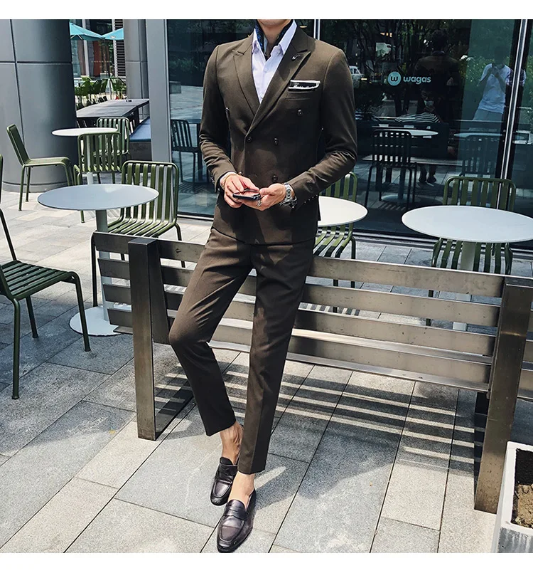 HTB1DzToasrrK1RjSspaq6AREXXat