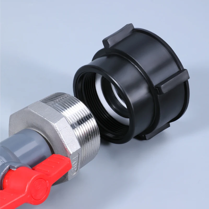 Adattatore Per Serbatoio IBC S60x6 Con Uscita 3/4