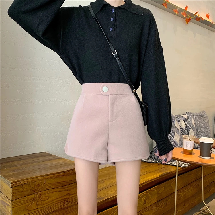 autumn and winter Korean version of the wild wool wide leg female high waist casual shorts Harem shorts