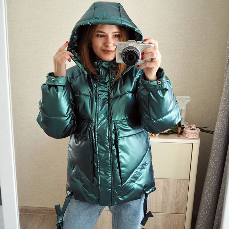 

WENYUJH 2020 Winter Women Short Parkas Jackets Casual Female Thicken Warm Hooded Jackets Coat Windprood Shiny Big Pocket Jackets