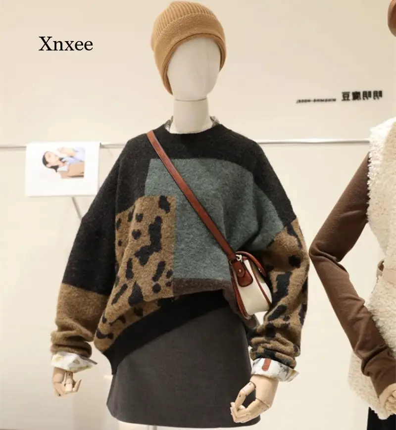 

2021 Fall New Long Sleeve Pullover Knitted Loose Fashion Pullover Women's Leopard Print Contrast Color Sweater