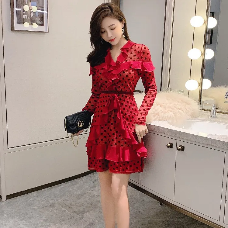 

2020 Spring New Style France Non-mainstream Flocked Polka Dot V-neck Sweet Flounced Waist Hugging Slim Fit Slimming Dress