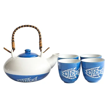 

Ceramics Tea Set Fish Pattern Tea Pot Handle Heat Resistant Ceramics Teapot Creative Water Jar Set Teaware with 4pcs Cups
