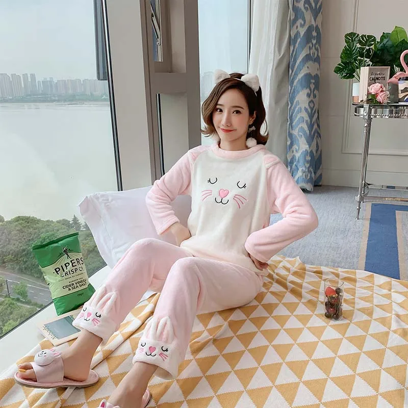 

Winter Warm Flannel Women Pyjamas Sets Thick Coral Velvet Long Sleeve Cartoon rabbit Sleepwear Flannel Pajamas Set for Girl