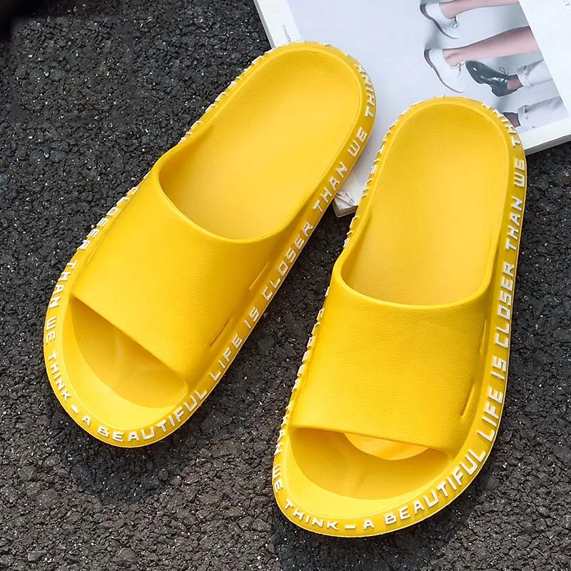 YELLOW Модные, массажные тапочки пара летних слипонов; личность мягкая подошва тапочки домашние Нескользящие тапочки Ванная комната сандалии пляжная обувь NSE7064 - Цвет: YELLOW
