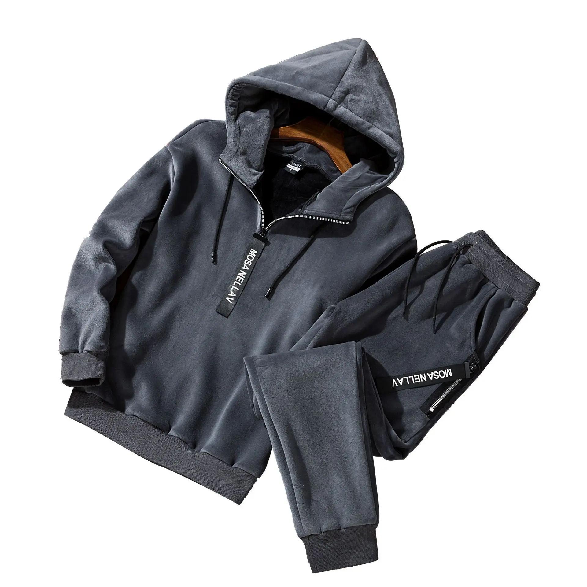 Темно-серый Men Hooded Winter New Plus Velvet Thickening Men'S Hooded Casual Suit Mens Sportswear Two-Piece Fashion Slim Male Sportswear - Цвет: Темно-серый
