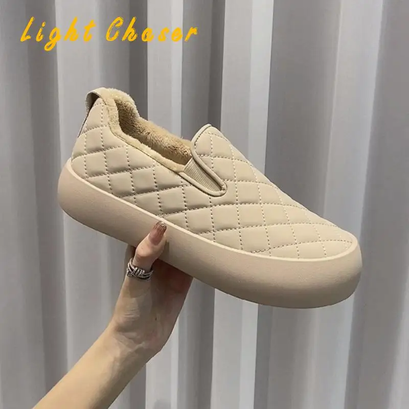 Women Boots Ultralight Winter Shoes Women Ankle Botas Mujer Waterpoor Snow Boots Female Slip On Flat Casual Shoes Plush Footwear