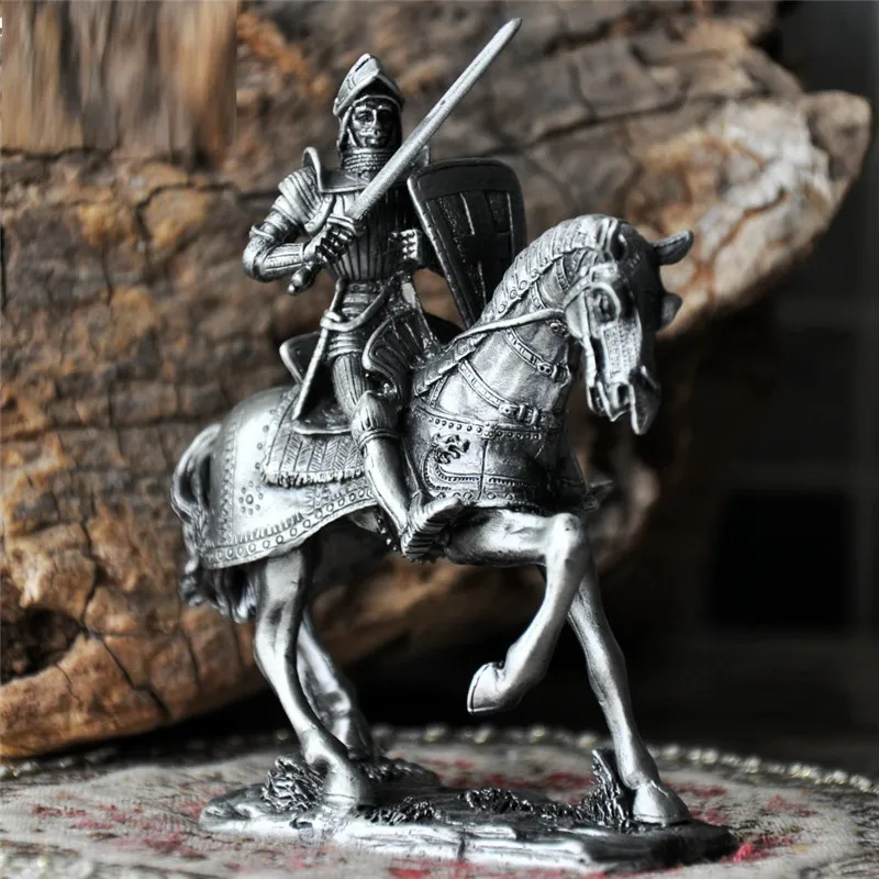 Европейский классический средневековье солдат Mercenary Художественная Скульптура воин фигурка из сплава ремесла украшение дома аксессуары R3762