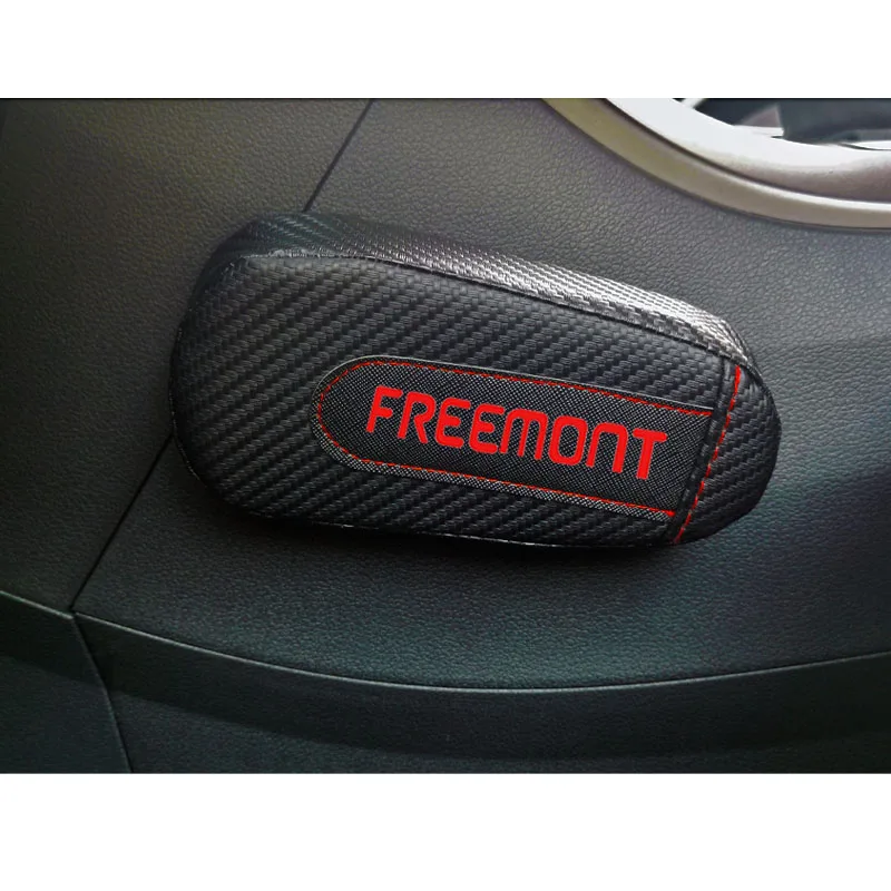 Для Fiat Freemont 1 шт., карбоновая кожа, авто подушка для ног, наколенник, Автомобильный Дверной рычаг, автомобильные аксессуары, защита для автомобиля