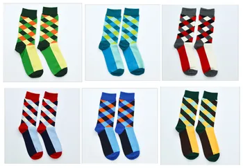 

British style diamond Plaid retro lovely color contrast Street cartoon Yuansu Chaoren men's cotton long tube socks couple socks