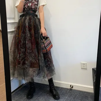 

Luxury Designer Women's Skirt Women Ball Gown Long Maxi Runway Skirt 2020 Early Spring Boho Chic Totem Print Mesh Skirt Falda