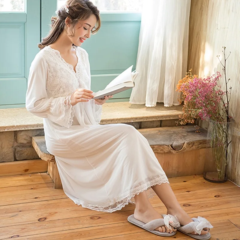 8532463126_1411689563