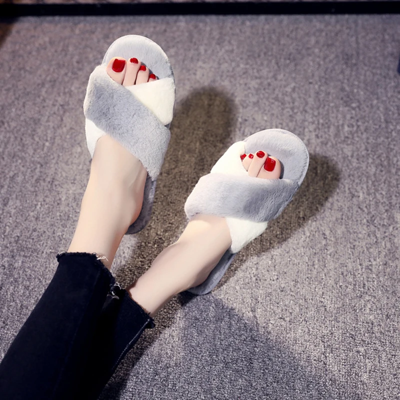

Winter Women Home Slippers with Faux Fur Fashion Warm Shoes Woman Slip on Flats Female