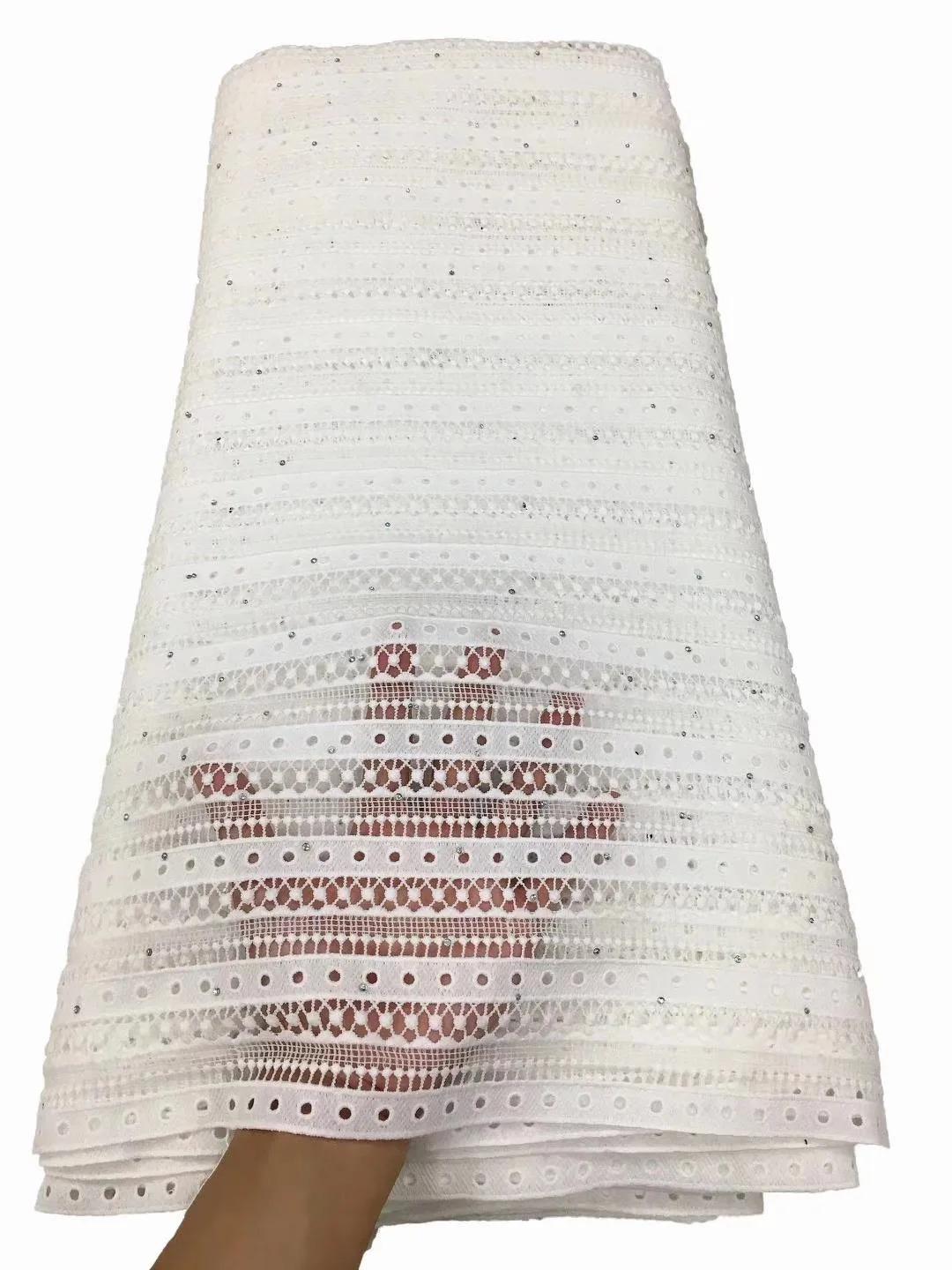 

Latest African Cord Guipure Lace Fabric 2021 French Net Lace Fabric High Quality Milk Silk Water Soluble Lace Fabric for Wedding