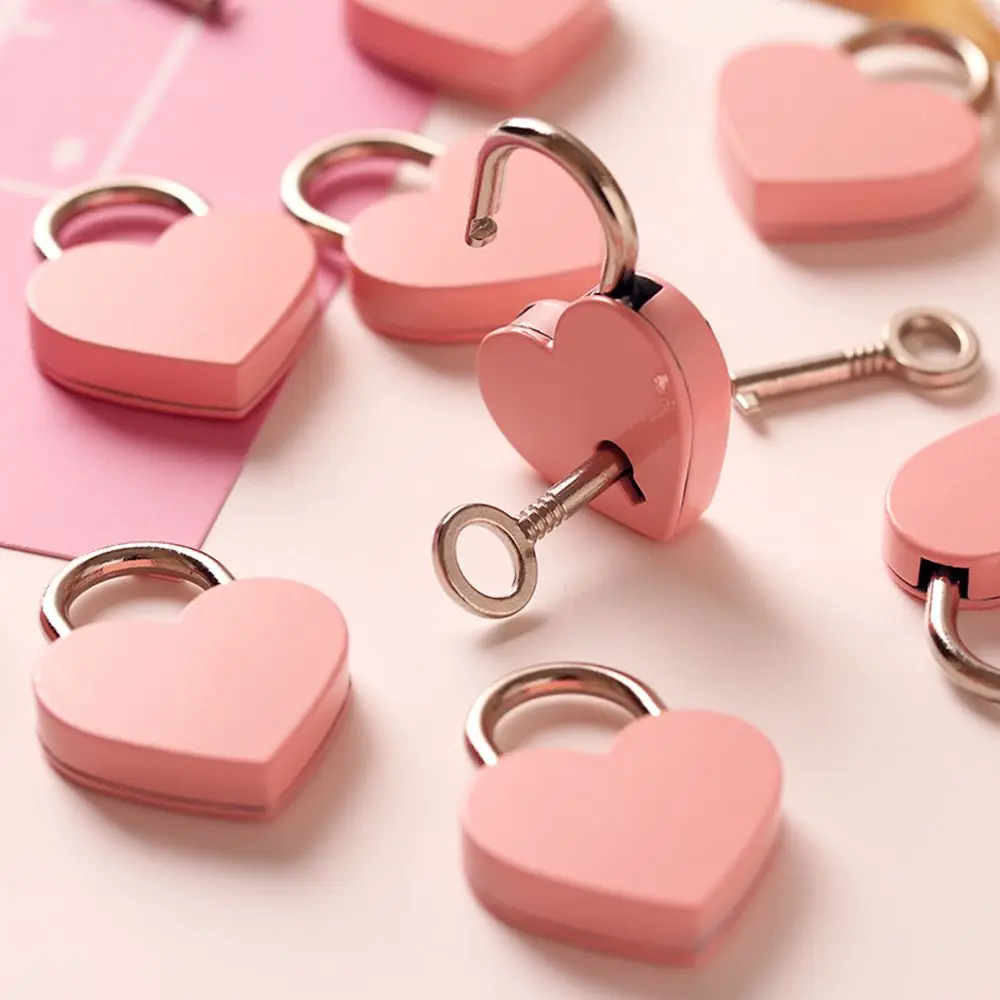 10PCS Vintage Antique Style Mini Cute Heart Padlocks Luggage Locks with Keys for Decor Pink