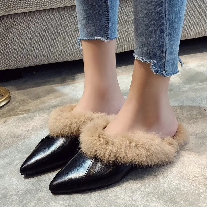 

Size 35-50 Nice New Summer Women Cute Slippers Daily Sweet Outdoor Shoes Woman Flat Heels College Girls Fox Fur Flip Flops