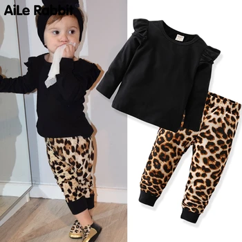 

2019 Autumn Girls' Clothes Set Long Sleeve T-Shirt Leopard Pants 2 Piece Set Fashion INS Flying Sleeve Top For Baby Clothes