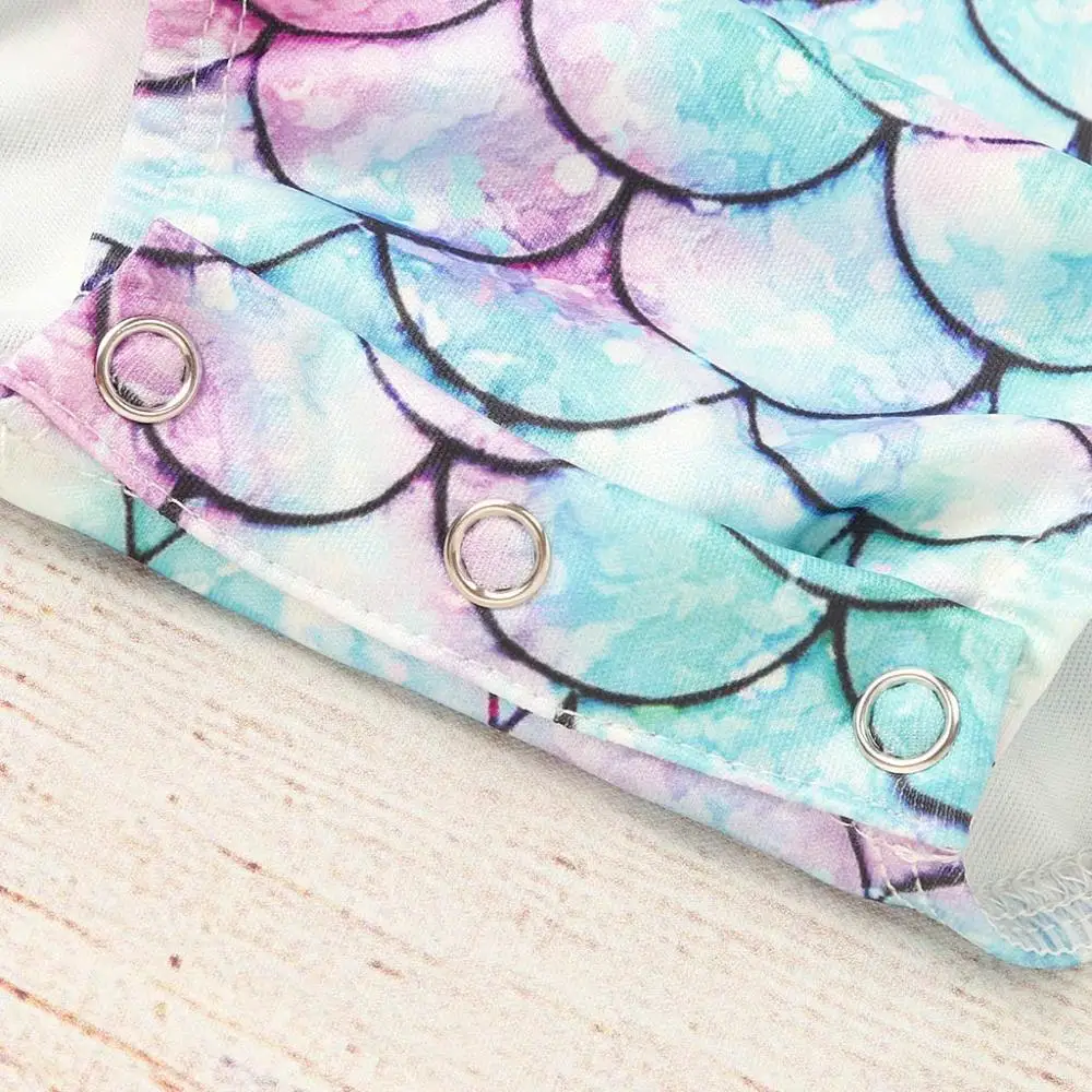 Детский купальник с рюшами и рукавами крылышками Цельный принтом рыбных чешуек