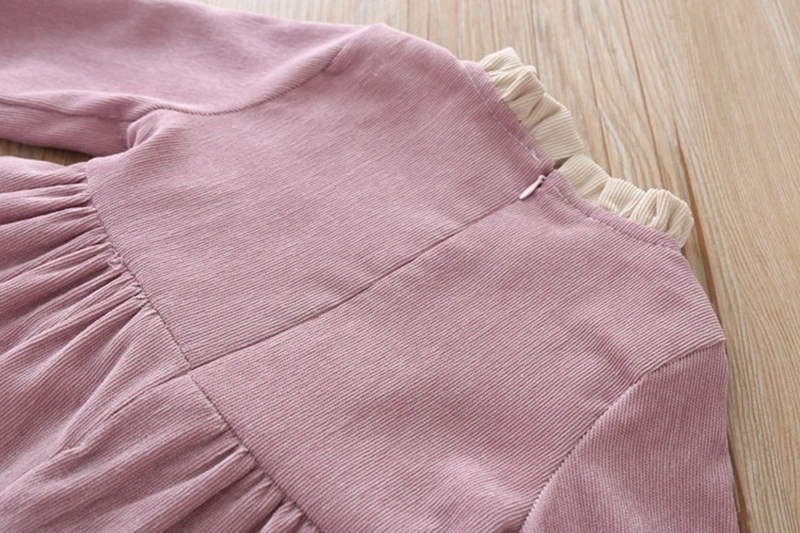 11621783385_2069268434