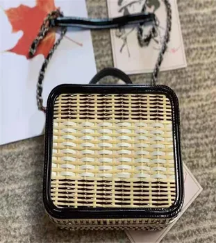 

2020 Rattan Skin Knit Ladies Classic Explosive Bag Hand Woven Rattan Knit Handbag Cross Body Bag