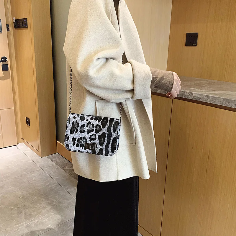 

Bag Women's 2019 New Style Versitile Fashion Leopord Pattern Square Sling Bag Occident Fashion Retro Chain WOMEN'S Bag