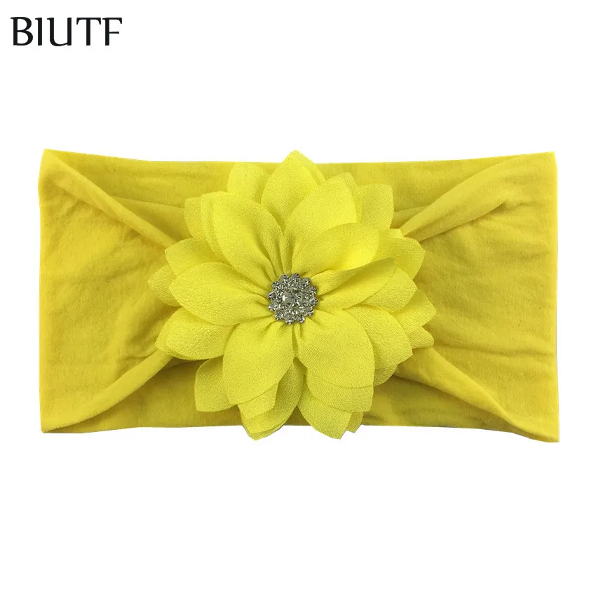 15-yellow 20 шт./лот, Детская повязка на голову, Широкая мягкая эластичная нейлоновая повязка на голову с 9 см тканью, цветок лотоса, стразы по центру чалма, закрывающая уши HB109 - Цвет: 15-yellow
