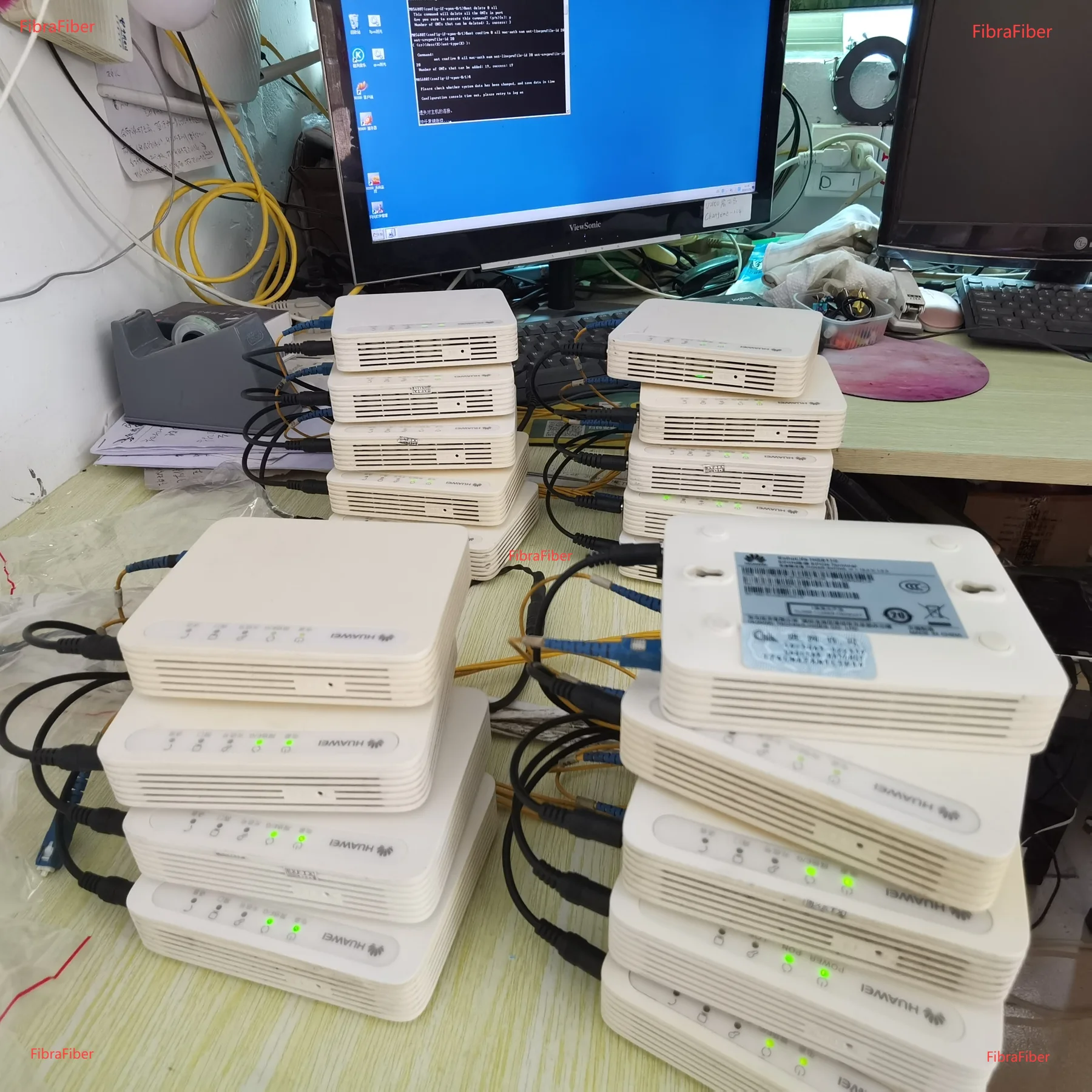 Оптоволоконный модем EchoLife HG8110 FE EPON 100MbsTerminal ONU ont FTTH Подержанный английский ONT = HG8010
