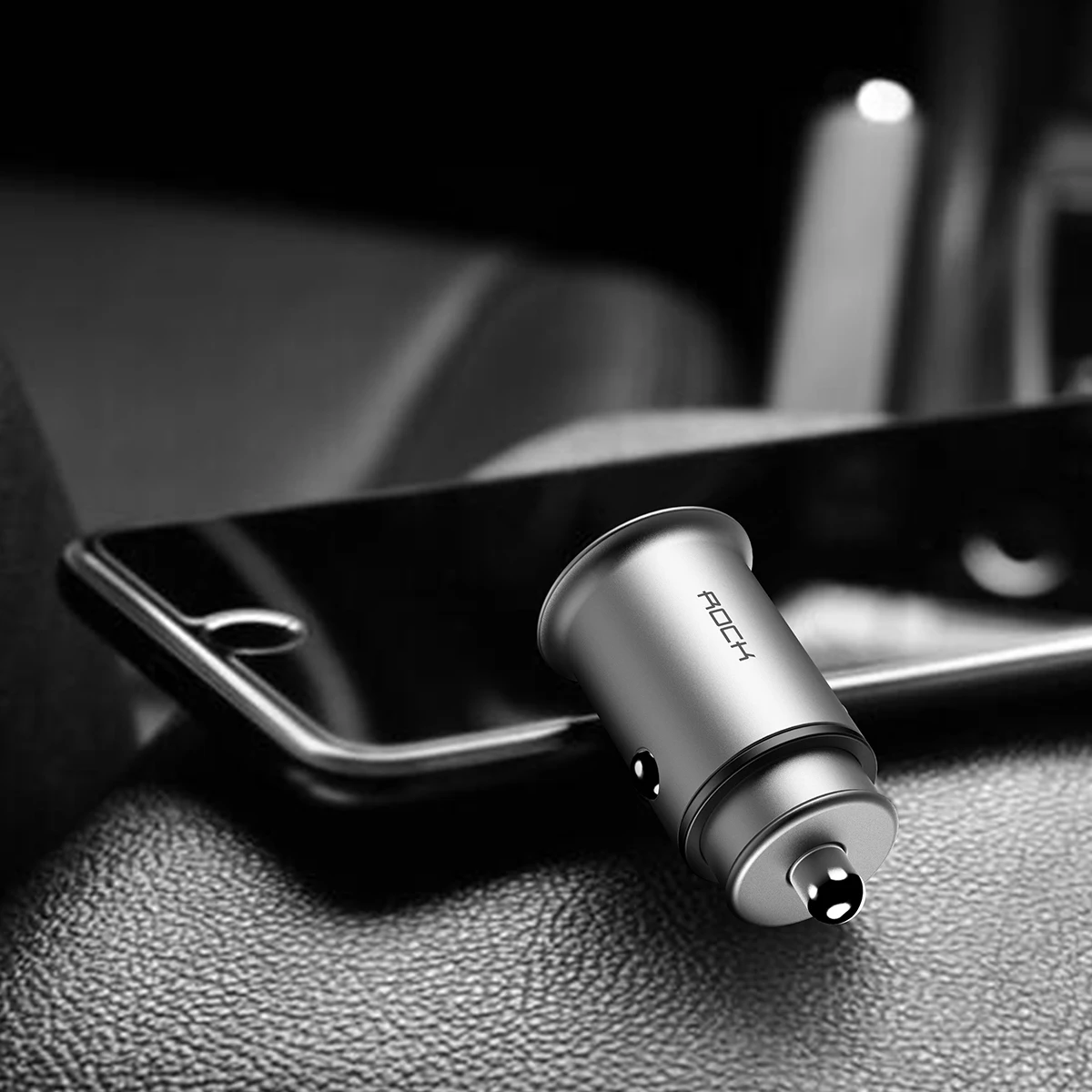 ROCK 4.8A Metal Mini USB Car Charger For iPhone Samsung Dual USB Car Cell Phone Charger Adapter Fast Charger For Xiaomi Foco X3 65 watt usb c charger