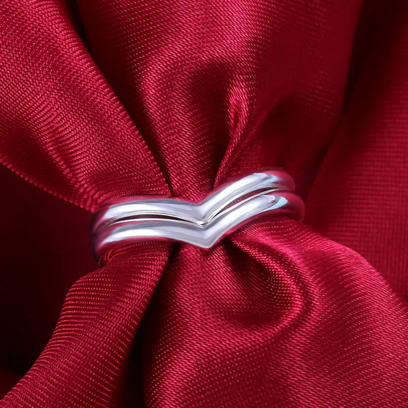 

Huitan Simple Eternity Love Finger Rings Casual Sporty Style Accessories Heart Shaped Design Lovely Birthday Gift Ring For Girl