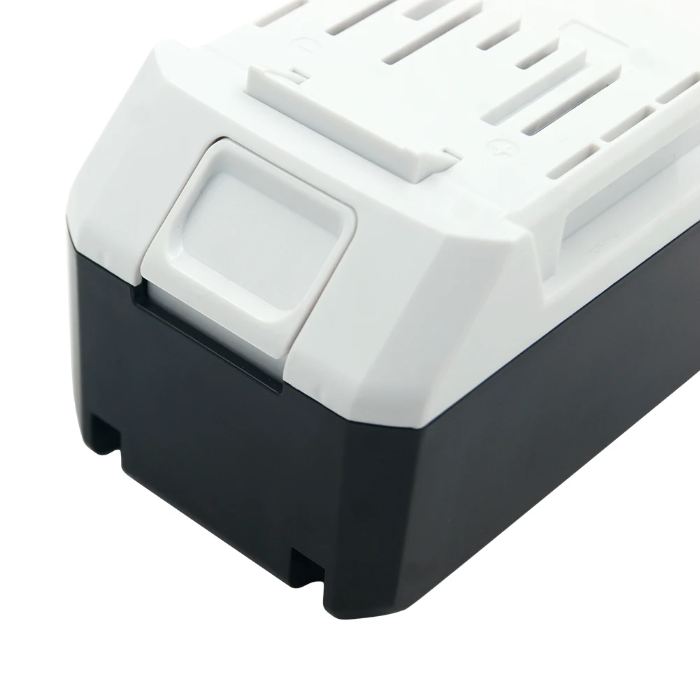 18 в 4,0 Ач BL1813G литий ионный Перезаряжаемые Батарея для Makita CXT BL1815G DF457D HP457D JV183D UR180D JV183D аккумуляторных дрелей