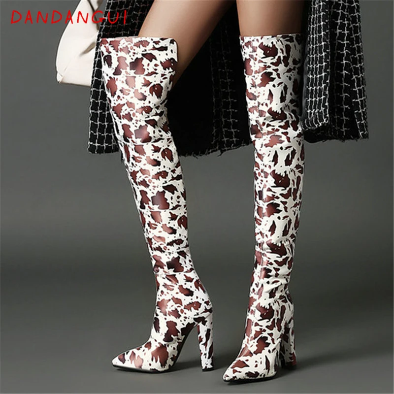 Sexy Nightclub Striptease Girls Print 