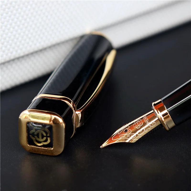 

Hero 979 Square Cap Metal Fountain Pen Golden Plates Clip Iridium Fine Nib 0.5mm Fashion Writing Ink Pen for Office Business