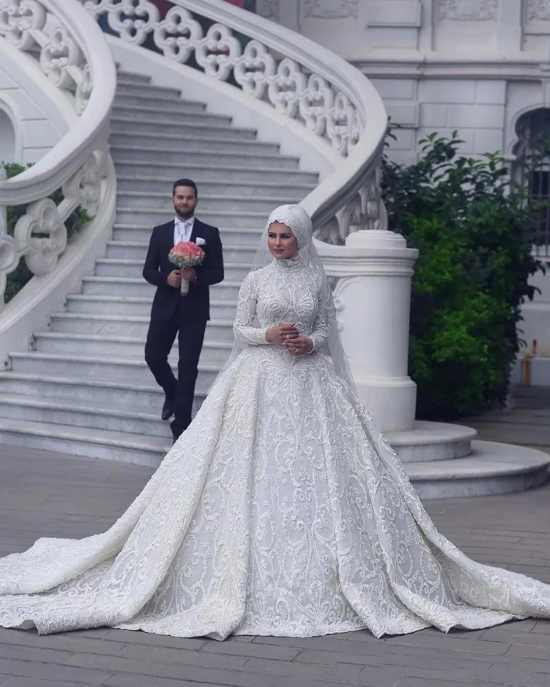 2020 Vintage Muslim Wedding Dress Luxury Full Lace Long Sleeves High Collar Hijab Vestido de noiva Customized Bridal Gowns | Свадьбы и