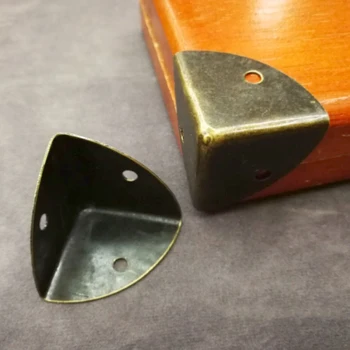 

Antique Metal Wooden Wine Box Corner Iron Protection Case Edge Guard Gift Box Packaging Corner Cover Bronze 25*25mm 4Pcs
