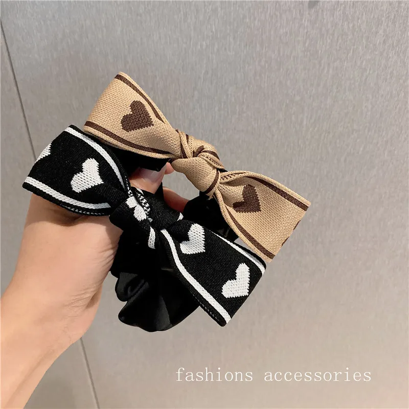 

Korean style simple hair rope pig intestine hair ring knitted love bow tie head rope wild hair accessories head jewelry women