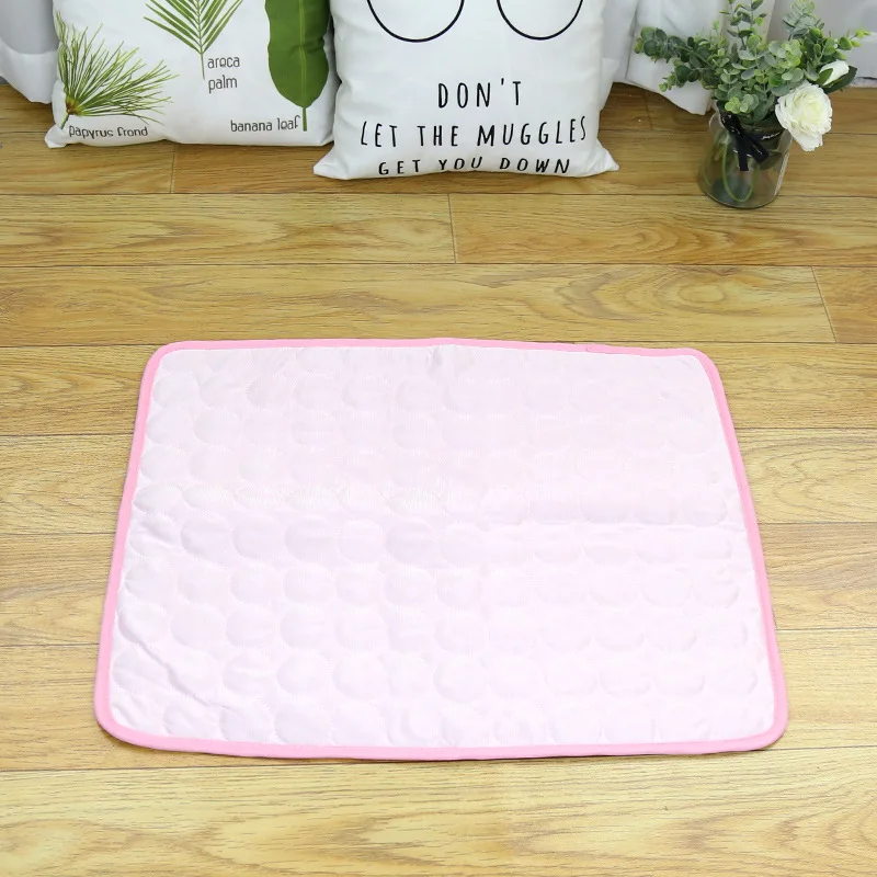

Ice Silk Cute Dog Puppy Home Sofa Cool Feeling Sleeping Mats Soft Breathable Comfortable Summer Cushion Washable Cold Pad Nest