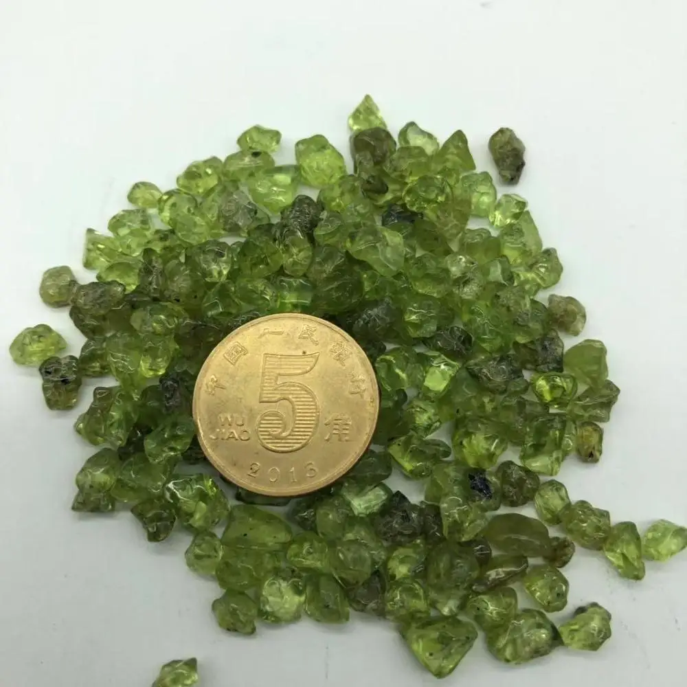 green olivine 12 различных натуральных камней и кристаллов смешанные нерегулярные драгоценные камни кварцевая галька обрушивается для оптовой продажи - Цвет: green olivine