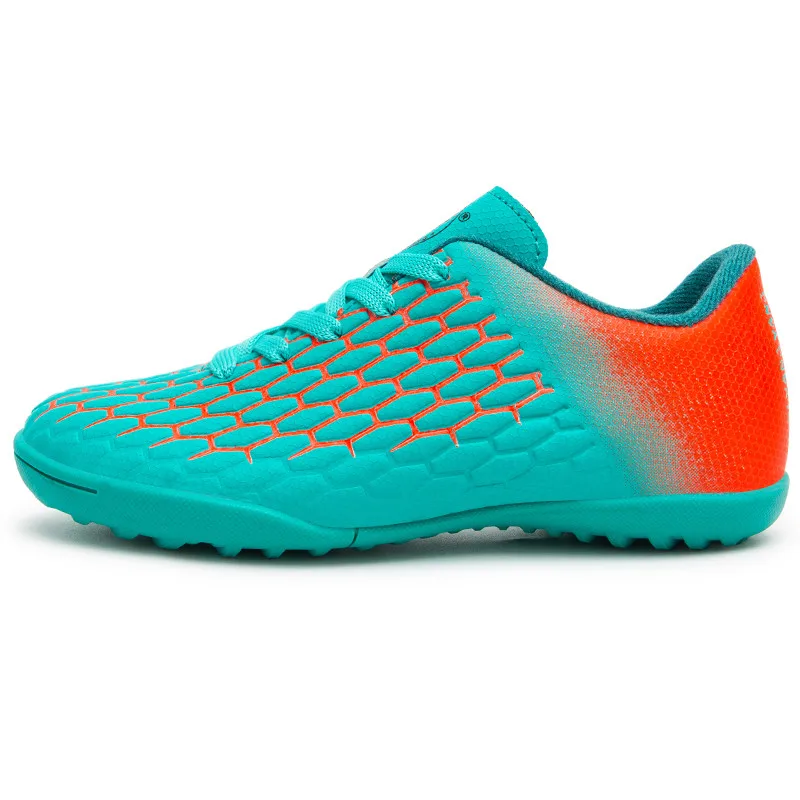 moonlight Children's soccer shoes, boys' broken nail training shoes,lightweight I soft and comfortable breathable - Цвет: moonlight