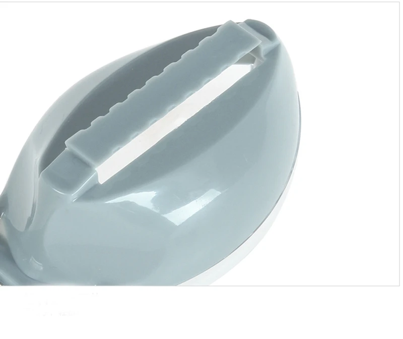 Fish Skin Brush Scraping Fishing Scale Brush Graters Fast Remove Fish knife Cleaning Peeler Scaler Scraper With Knife Device (14)