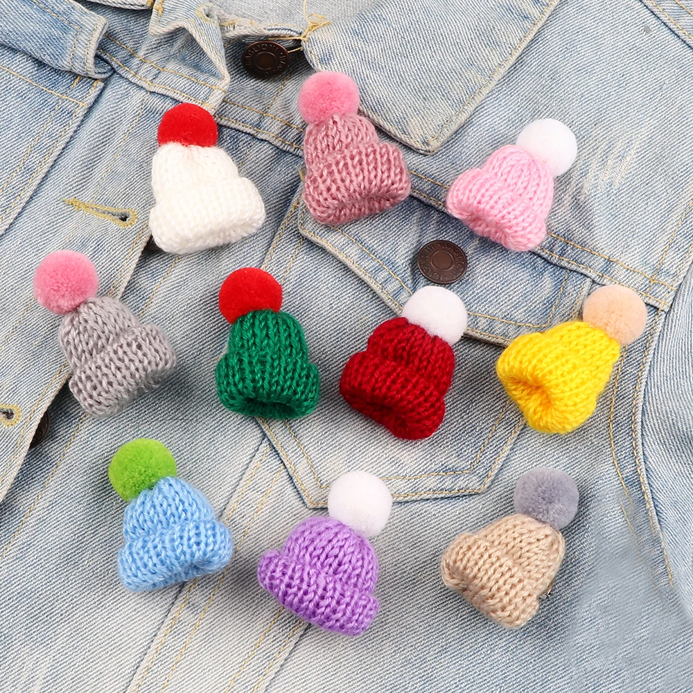 19 Color Cute Mini Knitted Hairball Hat Brooch Sweater Pins Badge Collar Clothes Accessories Creative Hats Pin Brooches Women