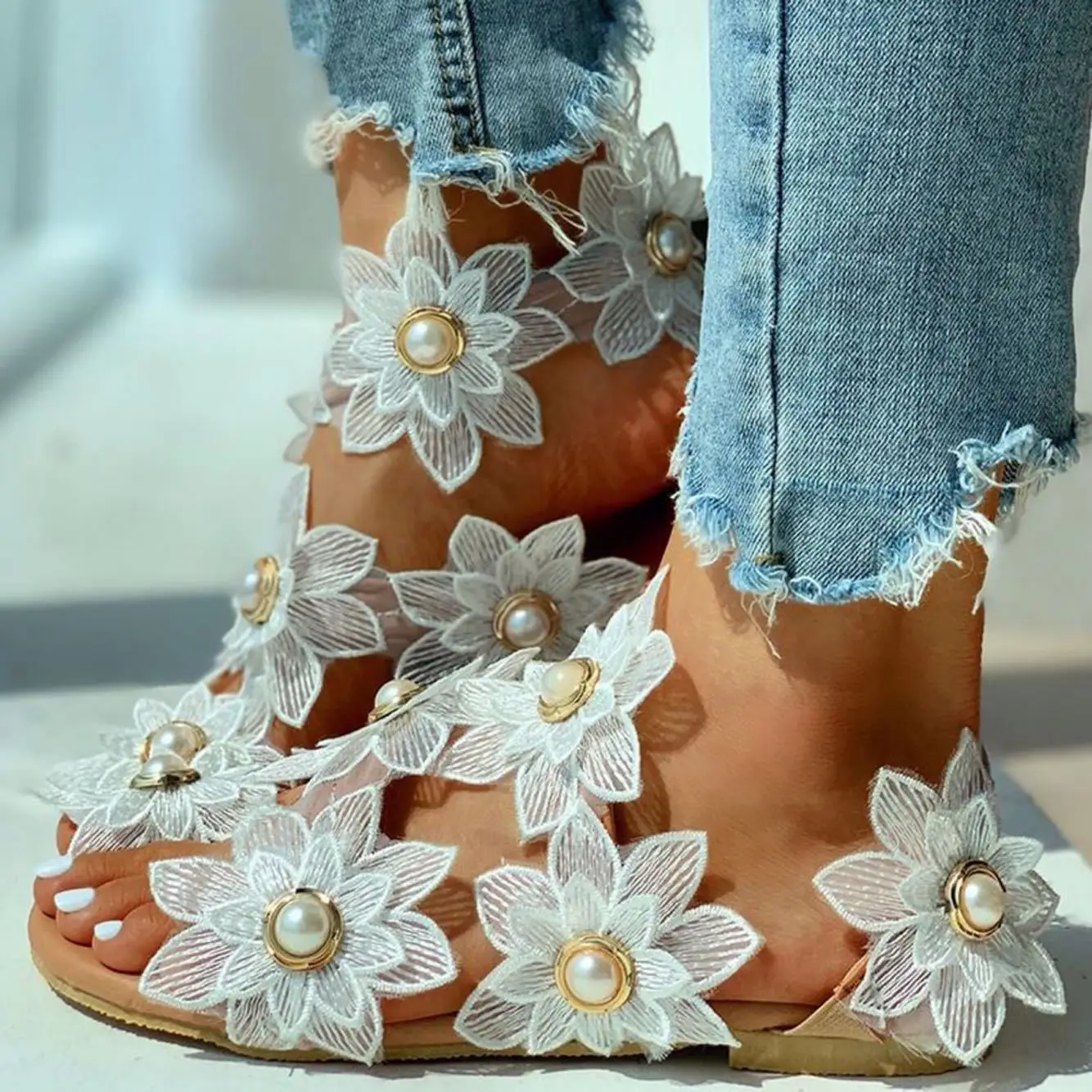 ontploffen Dhr bedriegen Vrouwen Bohemian Casual Strand Schoenen Voor Vrouw Nieuwe Zomer Dames  Schoenen Vrouwen Sandalen Wit Bloemen Platte Sandalen - AliExpress Schoenen