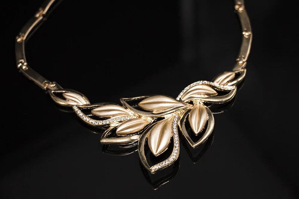 3032923180_745650842