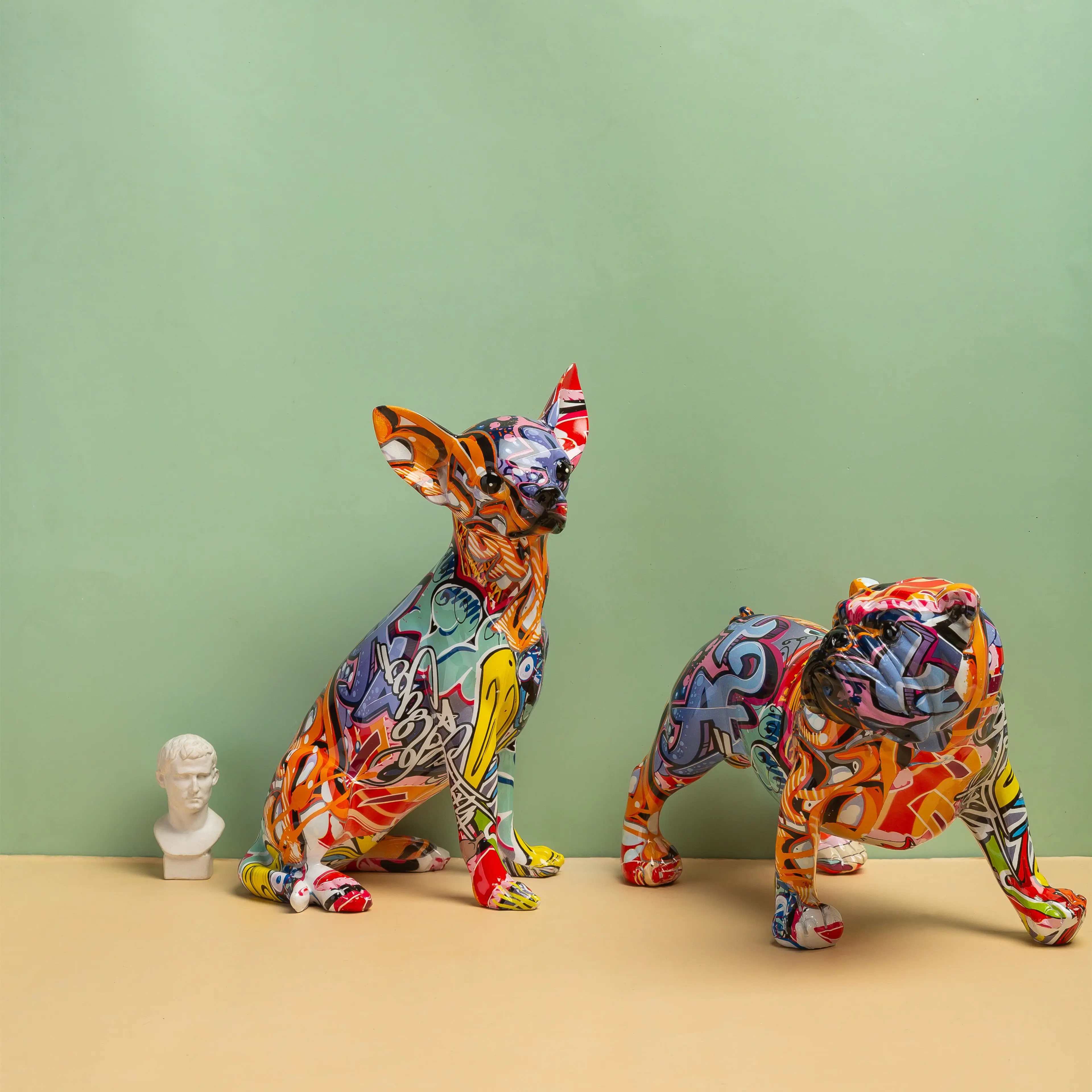 Painted Graffiti Simple Creative  Living Room Color Dog Decorations Home Entrance Wine Cabinet Office Decorations Resin Crafts