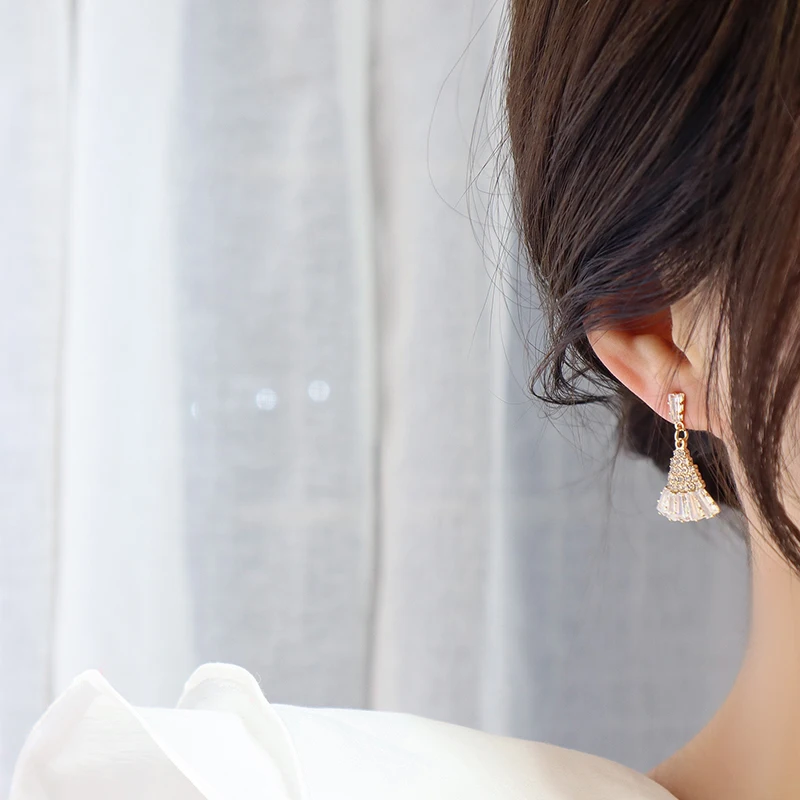 Ins Hot Sale Shining Zircon Crytal Earring Charm Hot Sale High Quality AAA Zircon Sector Sud Earrings Accessories Pendant Gift - Image 2