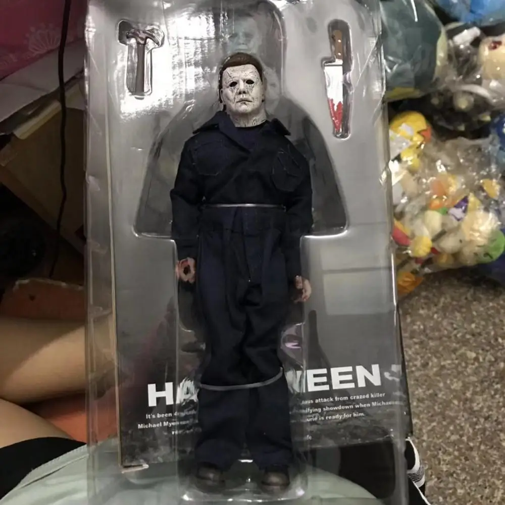 18CM Original NECA New Halloween Ultimate Real clothes Michael Myers Action Figure PVC Joint movable collection toy gift