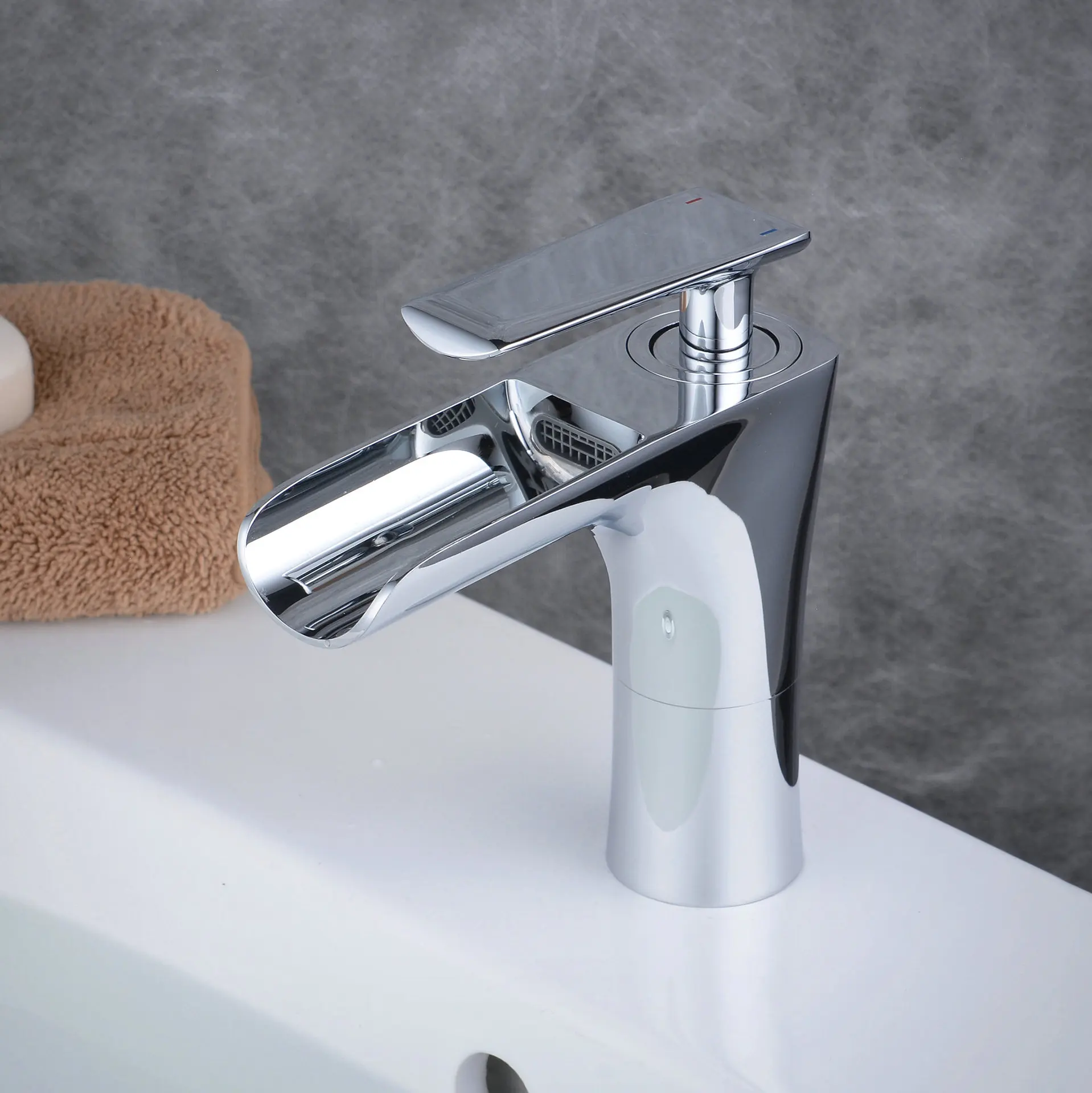 

Beelee Bella Bathroom Hardware Cross Border Currently Available Amazon Hot Selling Copper Falls Basin Hot And Cold Faucet