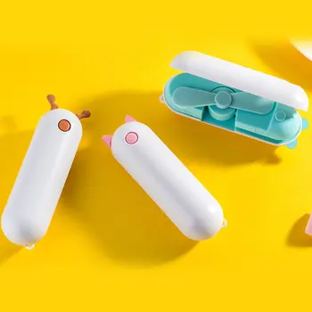 

USB Powered Portable Convenient Fashion Desktop Mini Camera Small Fan Outdoor Portable Charging Lanyard Fan