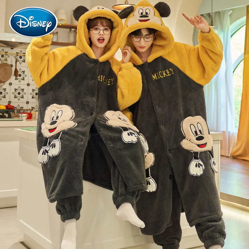 pyjama couple disney
