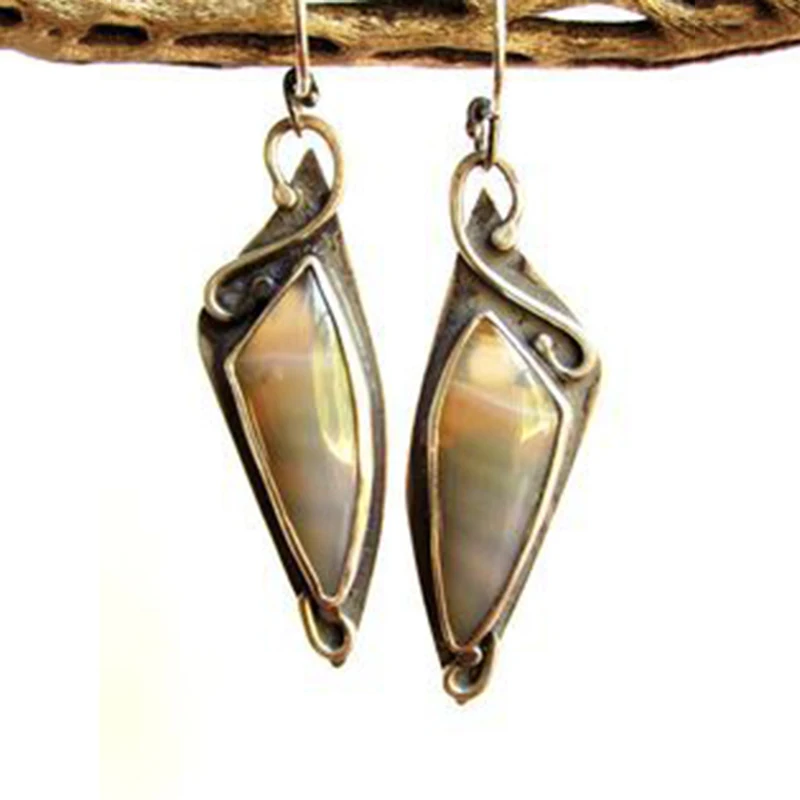 

Vintage Unique Romantic Resin Shell Dangle Earring Water Droplets Synthetic Opal Drop Earrings for Women Boho Jewelry Bijioux