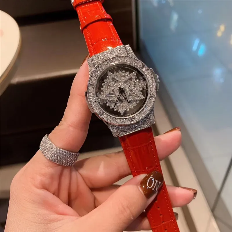 Red Women Watches Women Luxury Brand Fashion Silver Star Watch Diamond Womens Watches Top Brand Female Leather Wrist Watch C003 - Color: Red